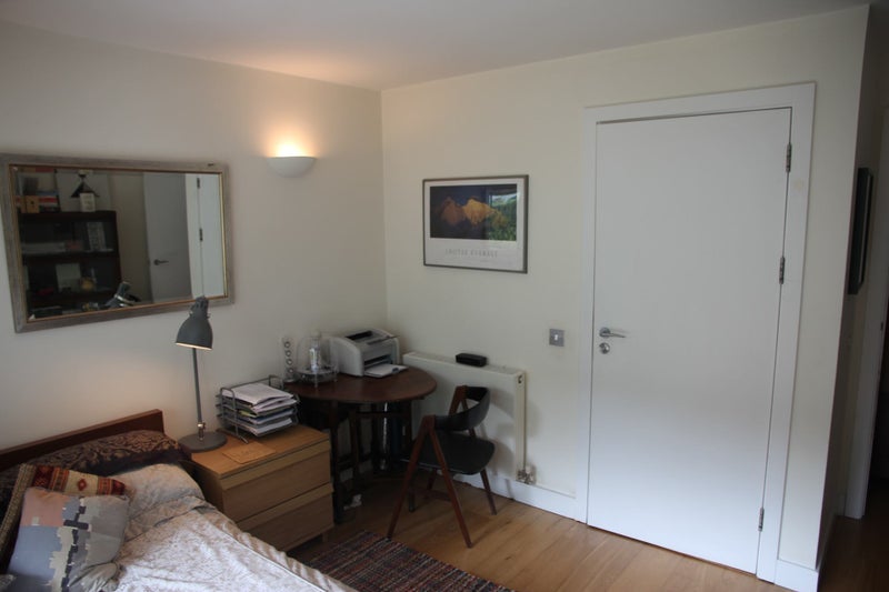 Room Gifford Street in Greater London