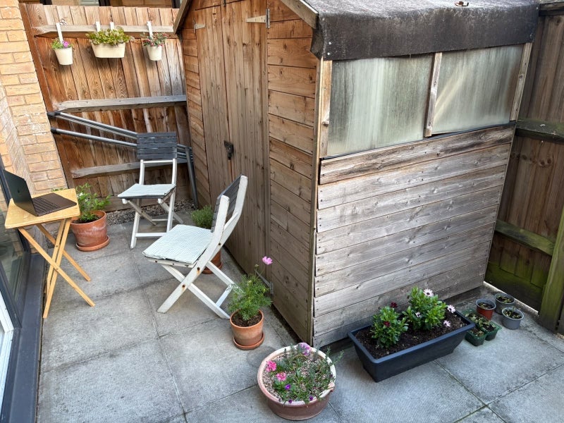 Room Recovery Street in Greater London