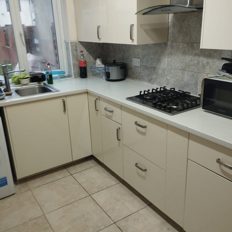 Room Littleport Spur in Slough