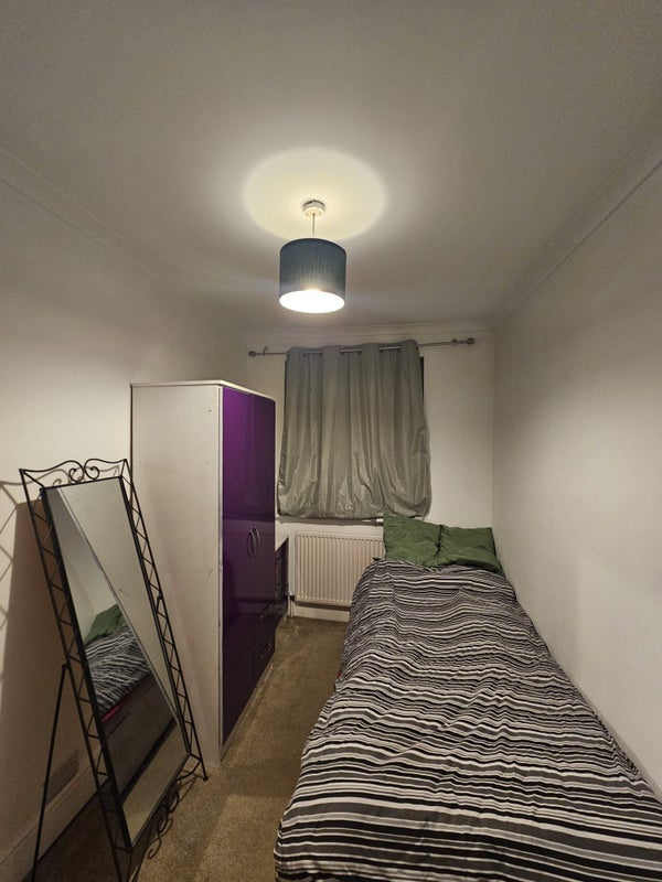 Room Littleport Spur in Slough