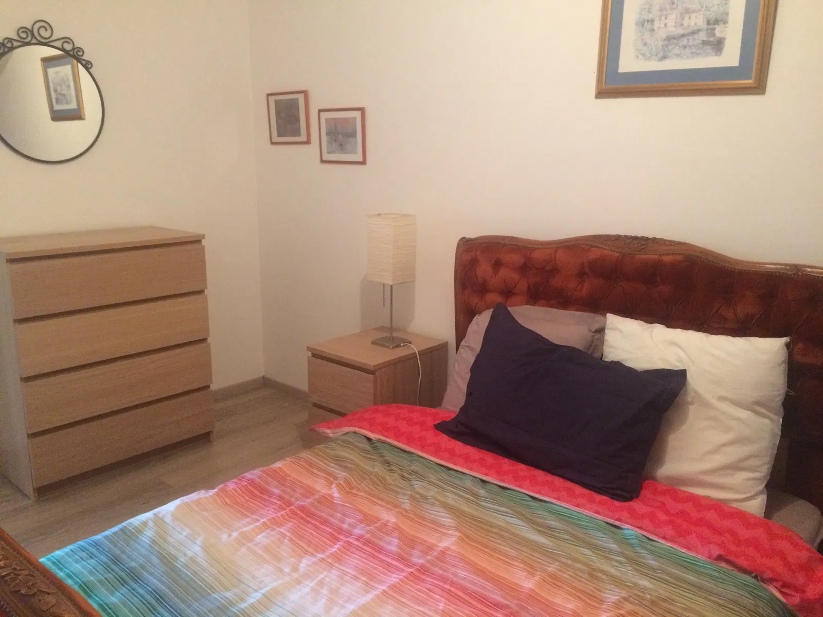 Room Rue des Pistes in Villeneuve-le-Roi