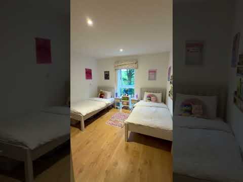 Flat Howard Road in Greater London