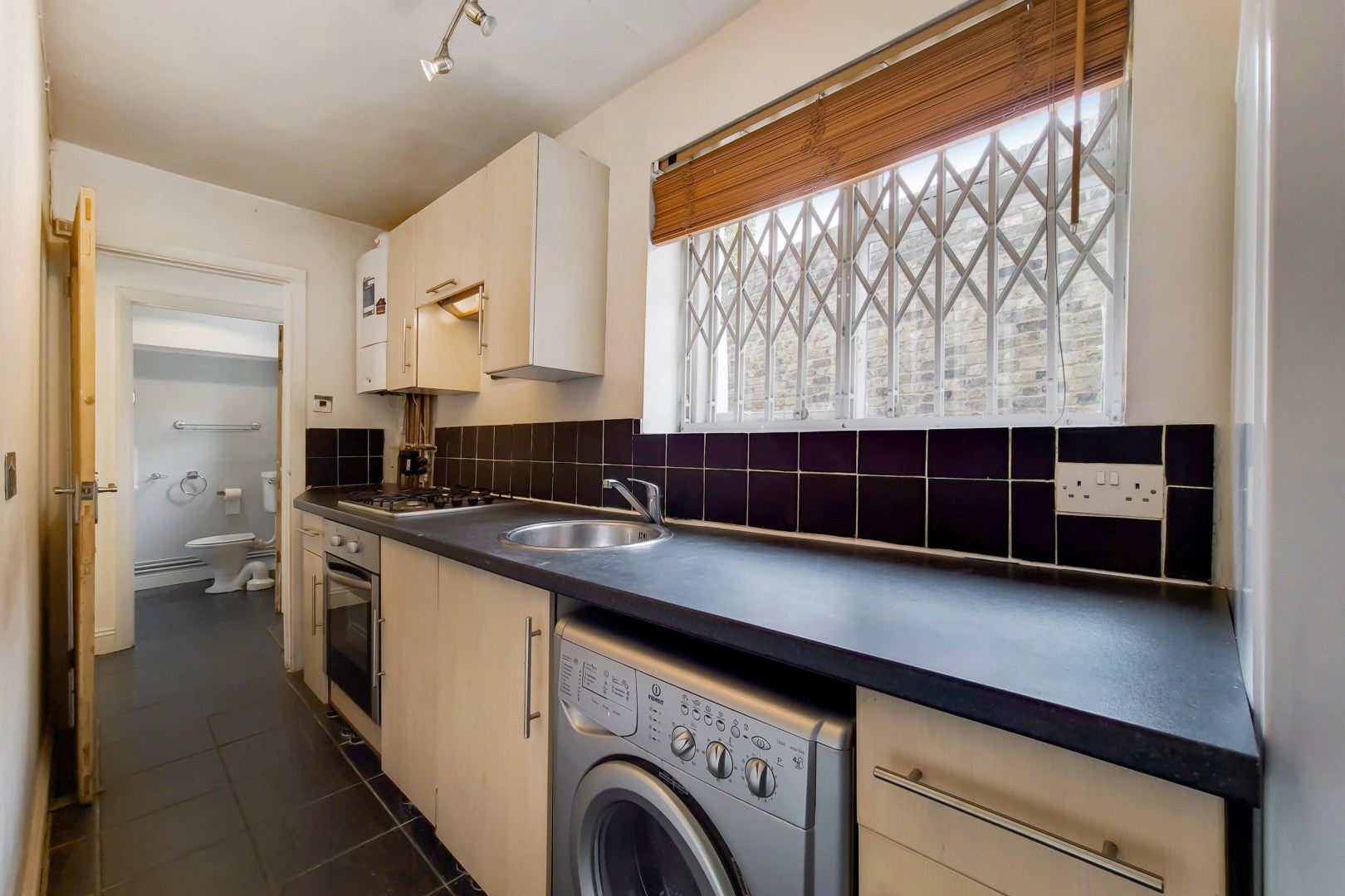Flat Stockwell Terrace in Greater London