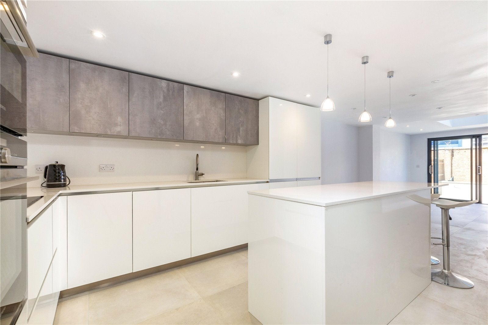 House Cheryls Close in Greater London
