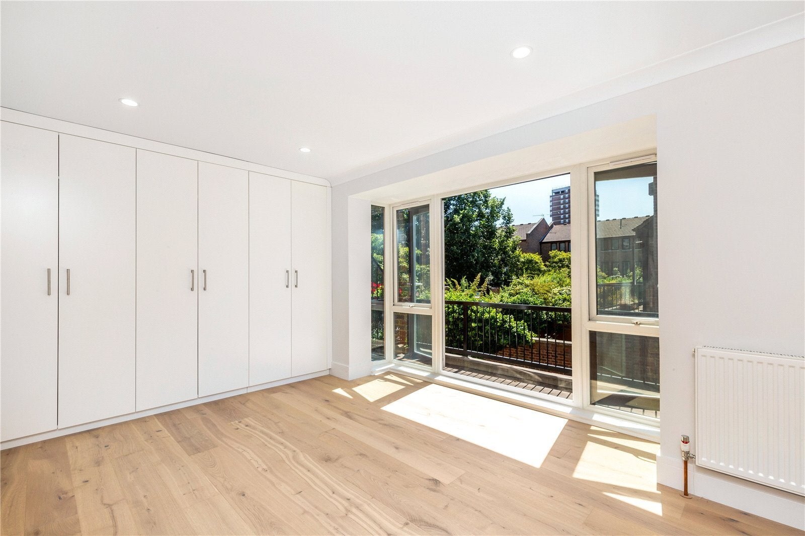 House Cheryls Close in Greater London
