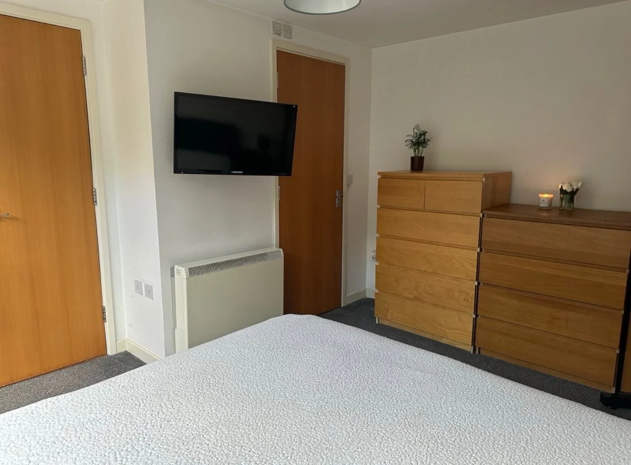 Room Harrisons Wharf in Purfleet-on-Thames