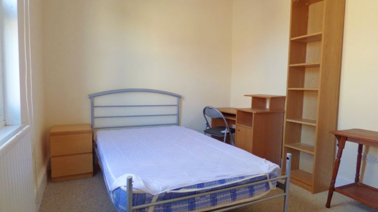 Room Cowley Road in Oxford