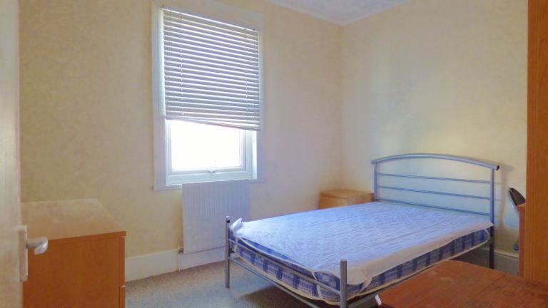Room Cowley Road in Oxford