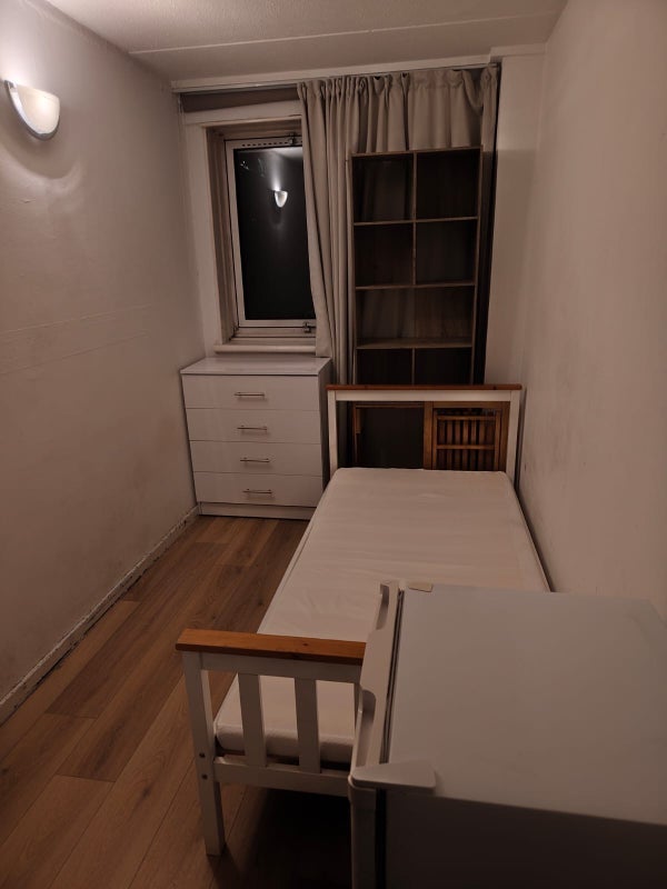 Room Francis Chichester Way in Greater London