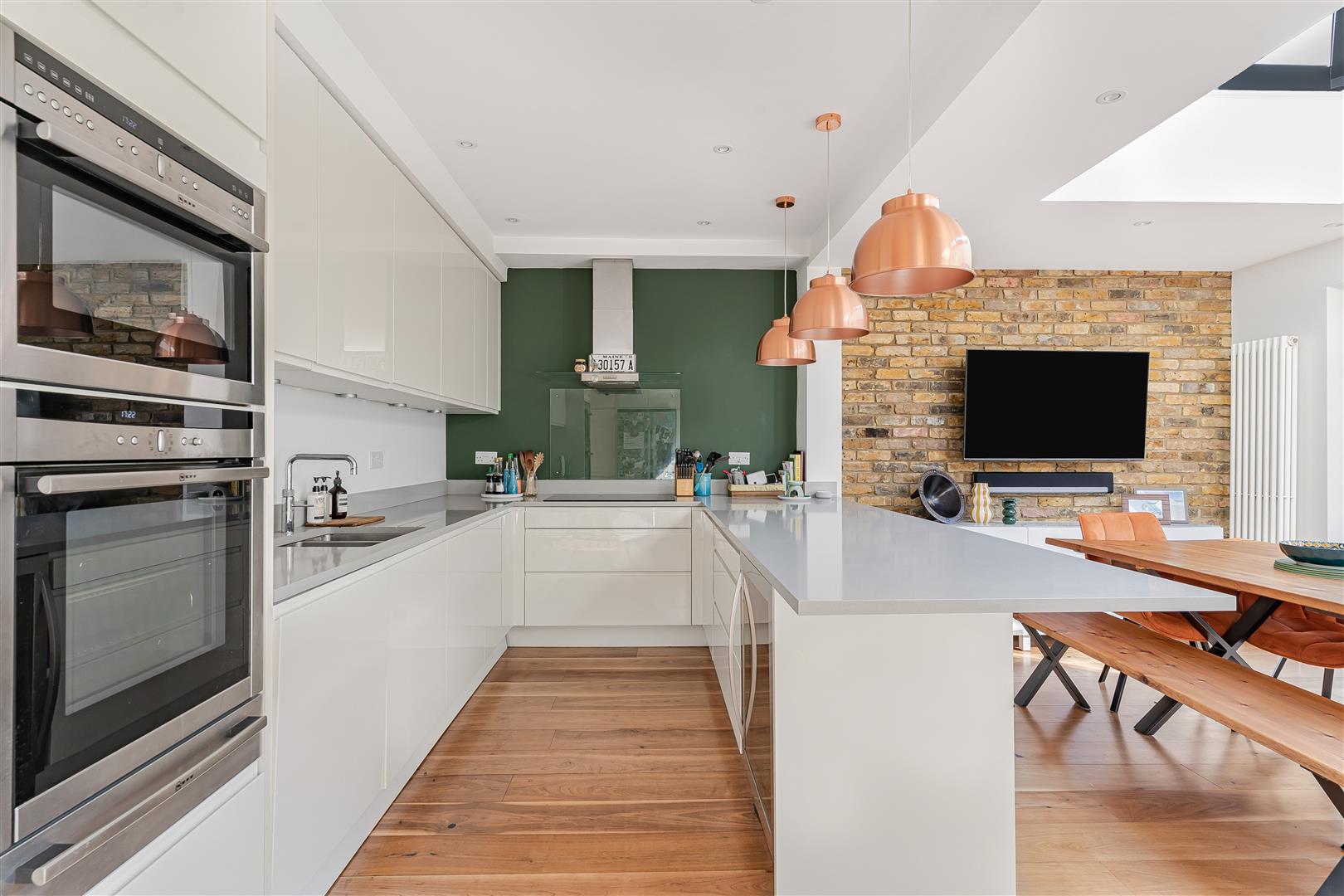 House Leyborne Avenue in Greater London