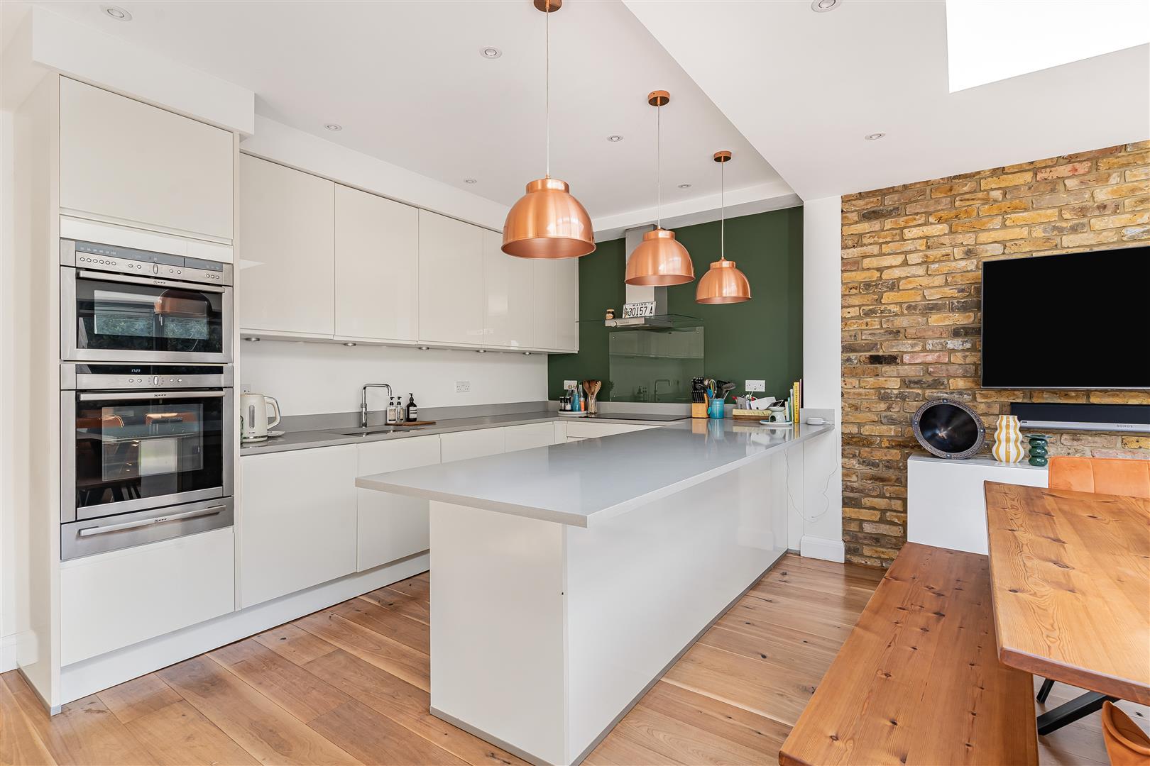 House Leyborne Avenue in Greater London
