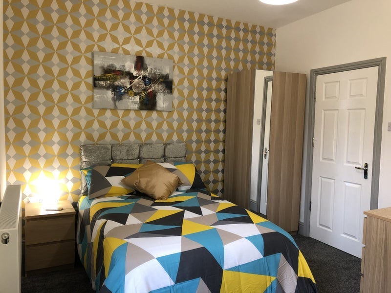 Room Victoria Road in Middlesbrough