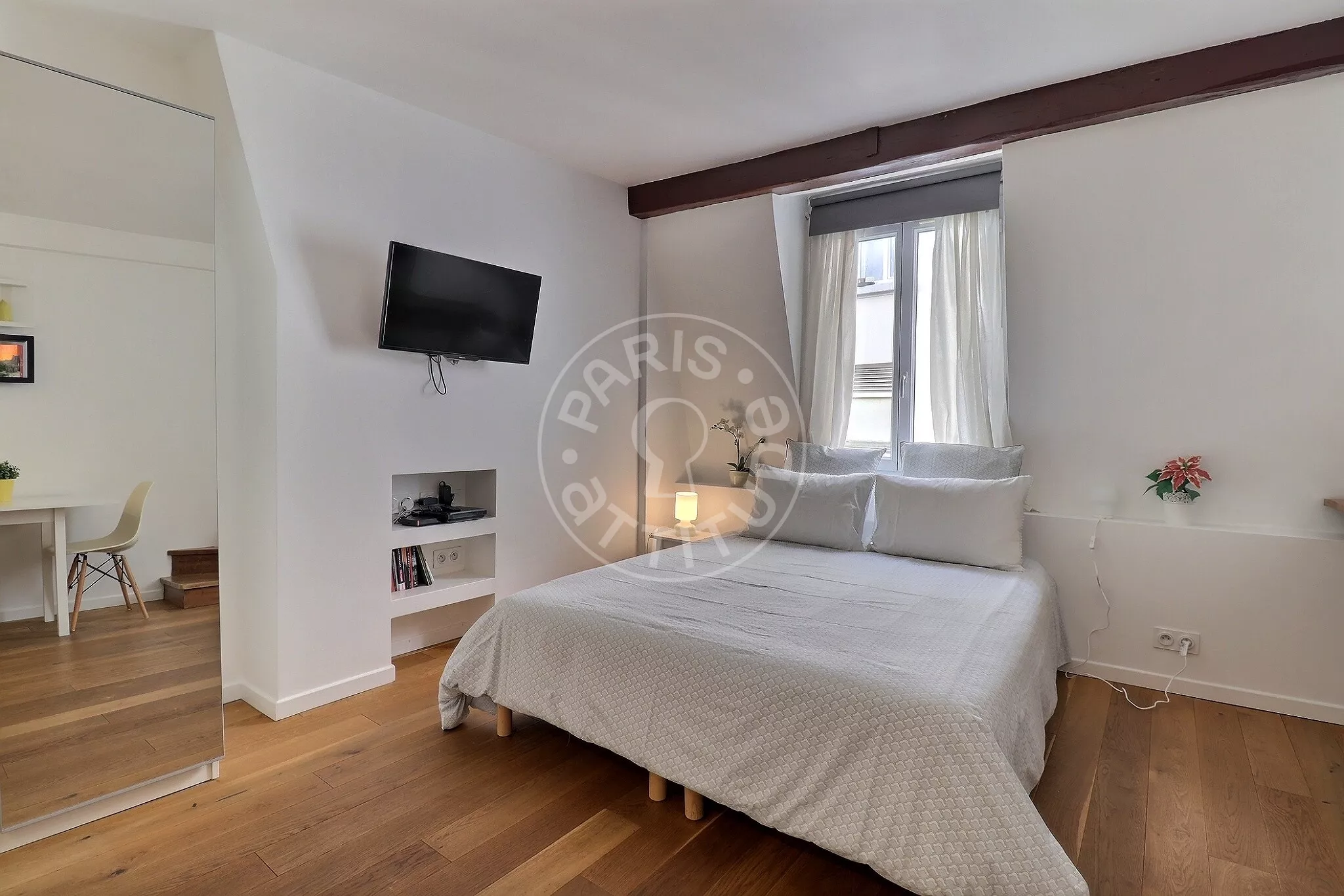 Appartement Rue du Cherche-Midi à Paris