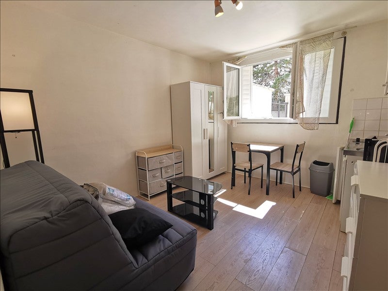 Flat Avenue du Stade de Coubertin in Boulogne-Billancourt