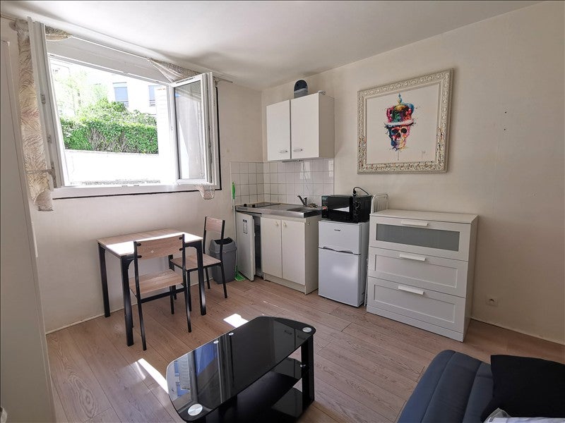 Flat Avenue du Stade de Coubertin in Boulogne-Billancourt