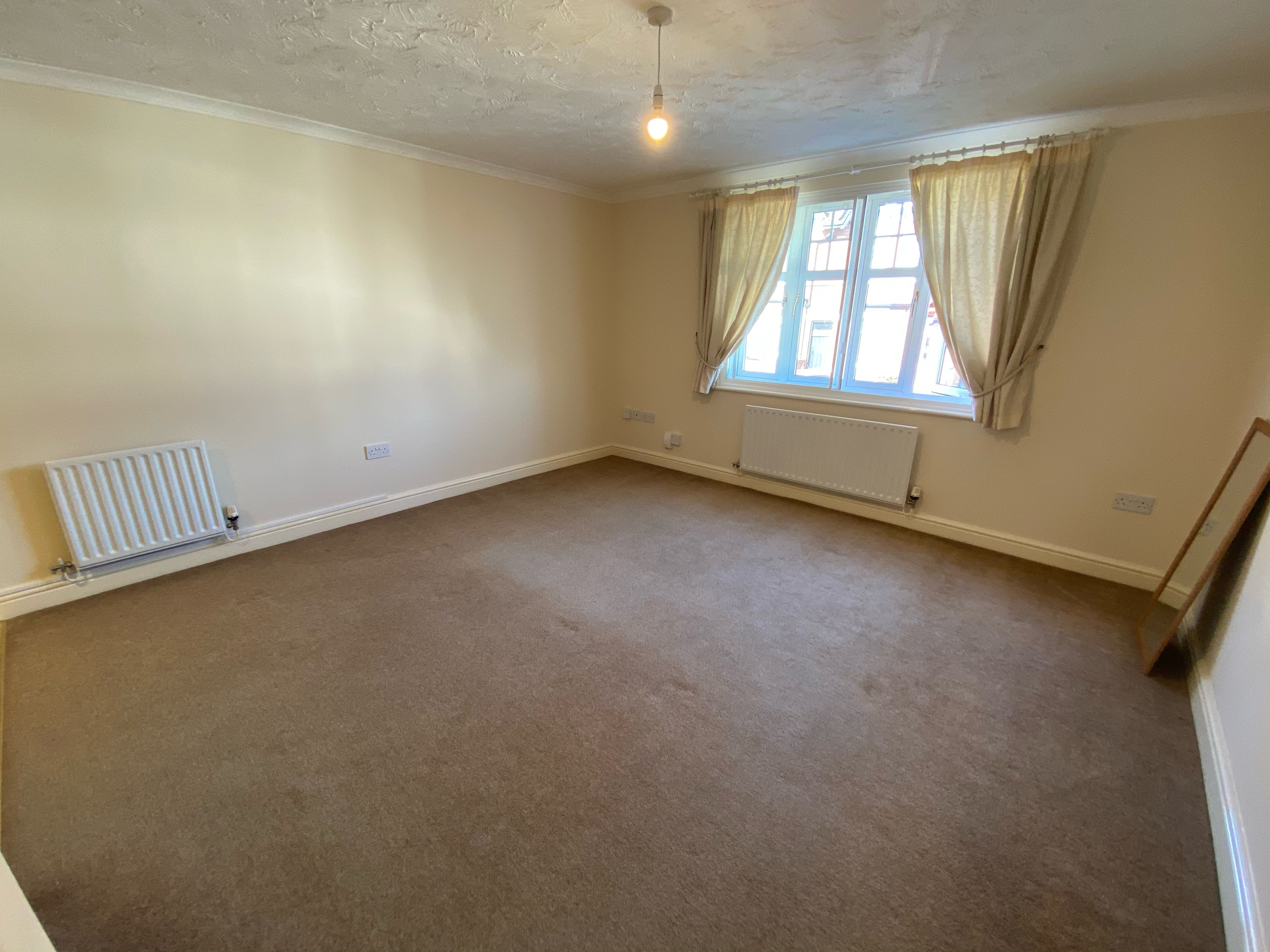 Flat Mount Pleasant in Redditch