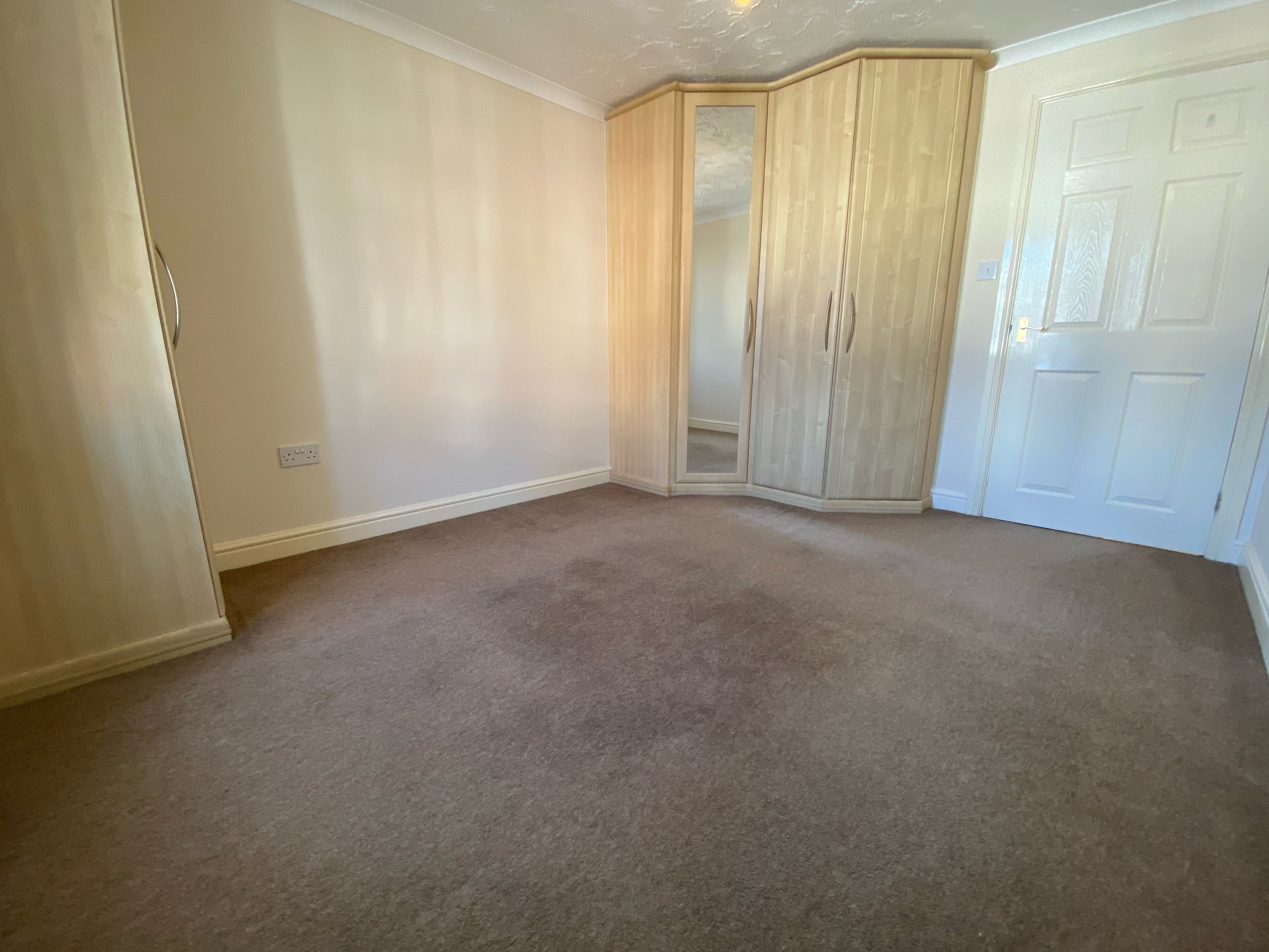 Flat Mount Pleasant in Redditch