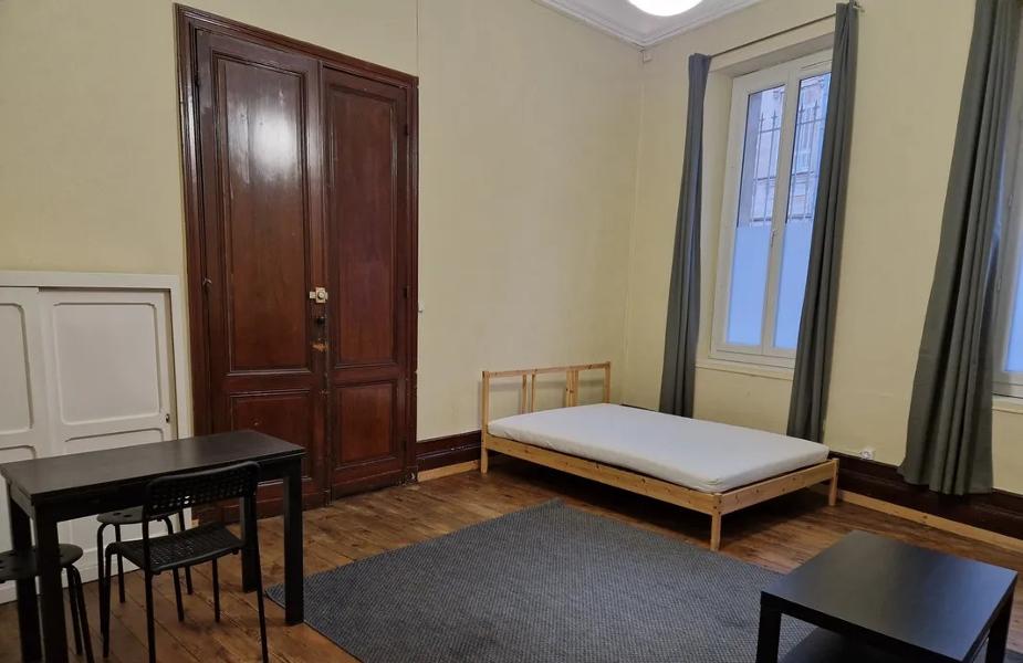 Flat Rue des Treilles in Libourne
