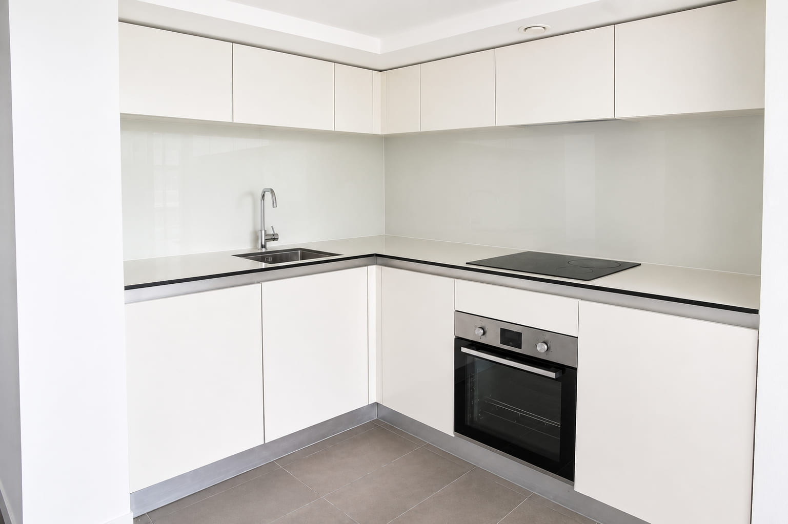 Flat Wills Way in Bristol