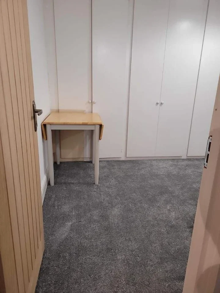 Room Oakfield Park Road in Dartford