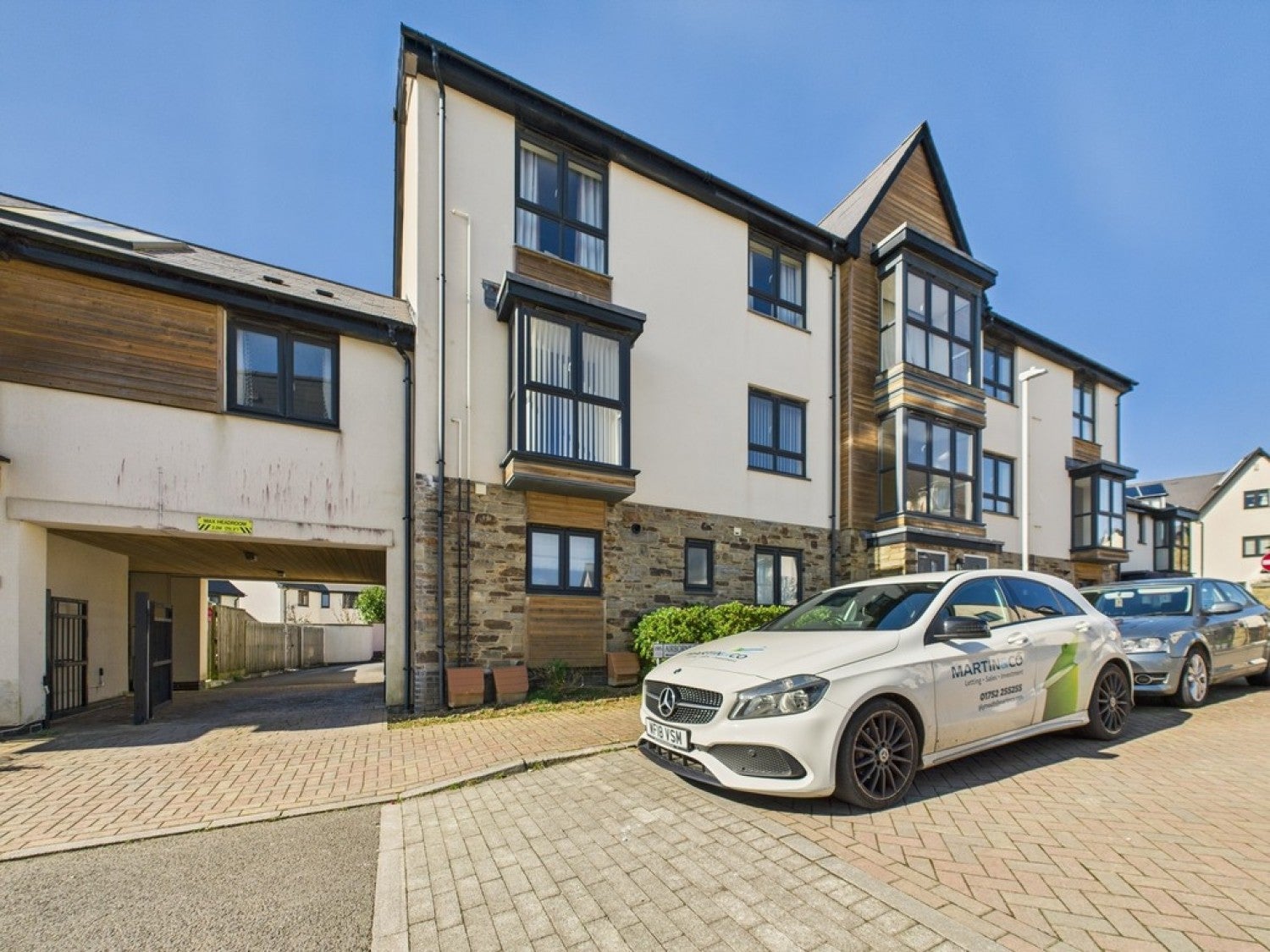 Flat Derriford Road in Plymouth