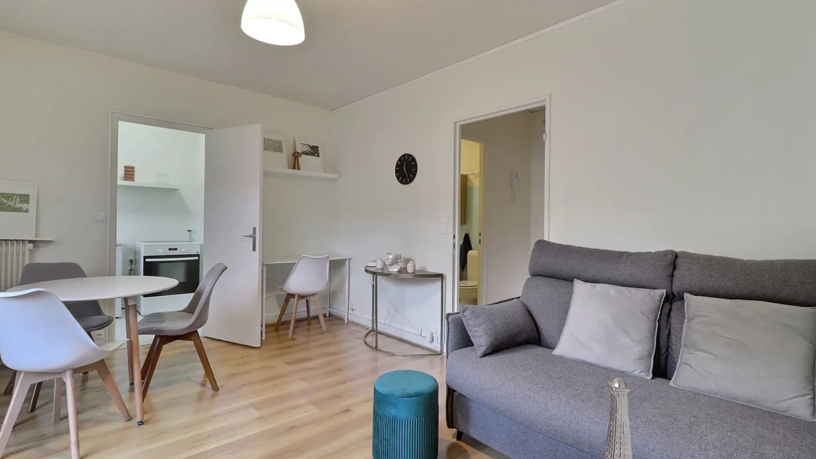 Appartement Rue Dombasle à Paris