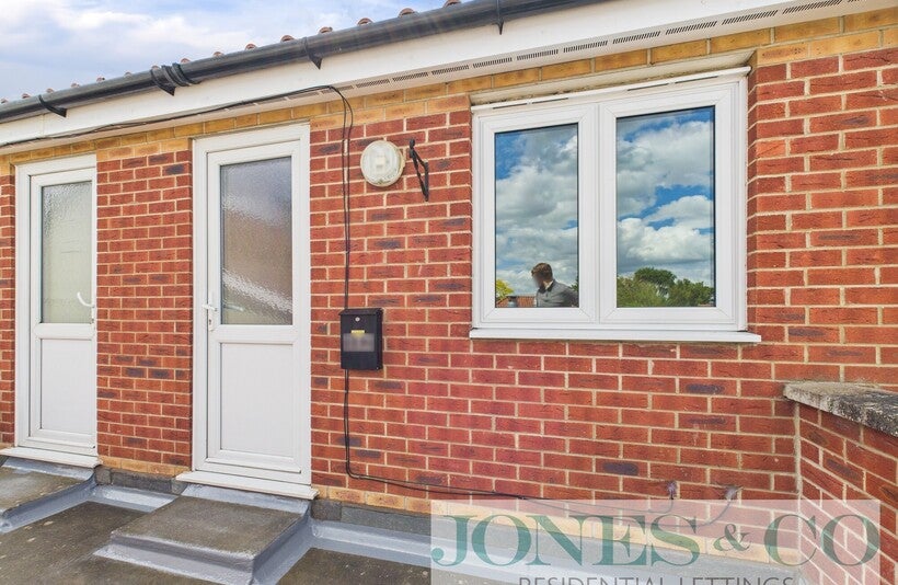 Flat Queens Square in Breckland District