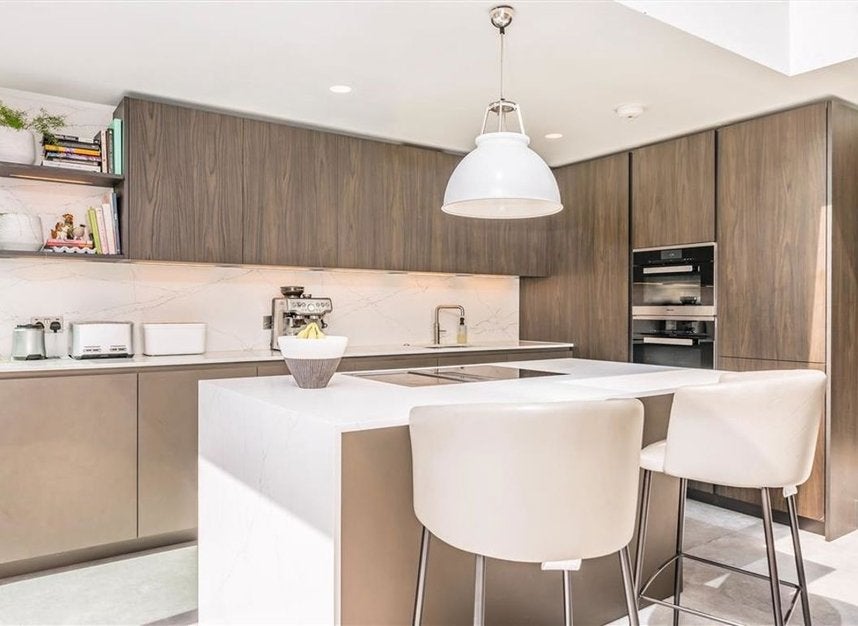House Newington Causeway in Greater London