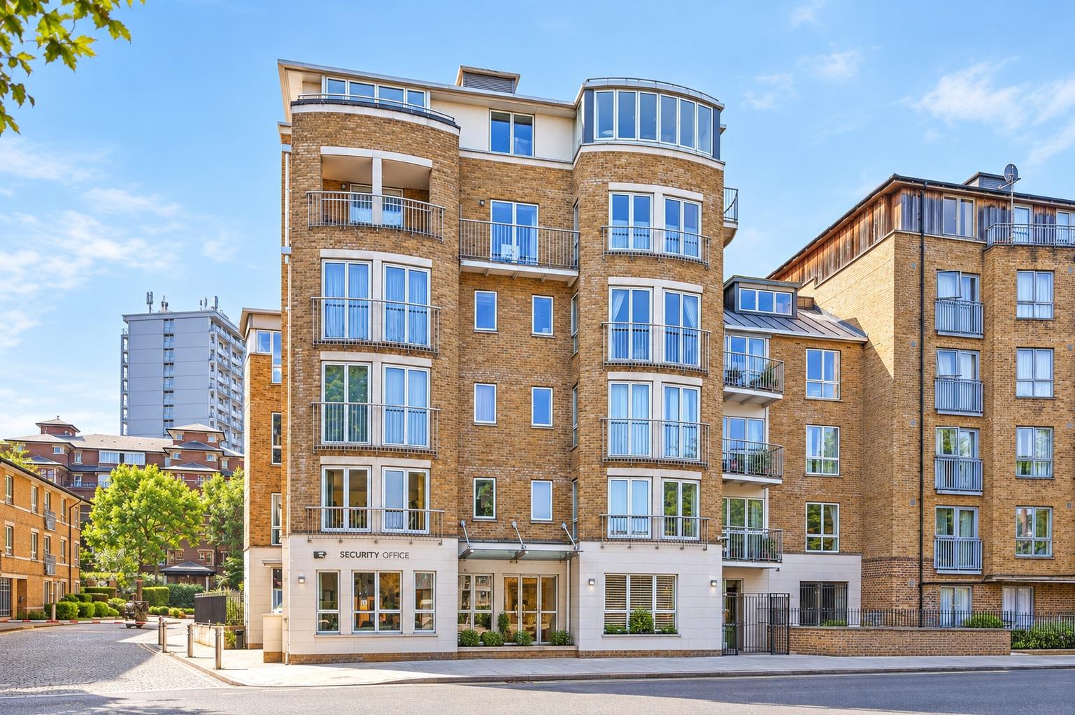 Flat Castellain Road in City of Westminster
