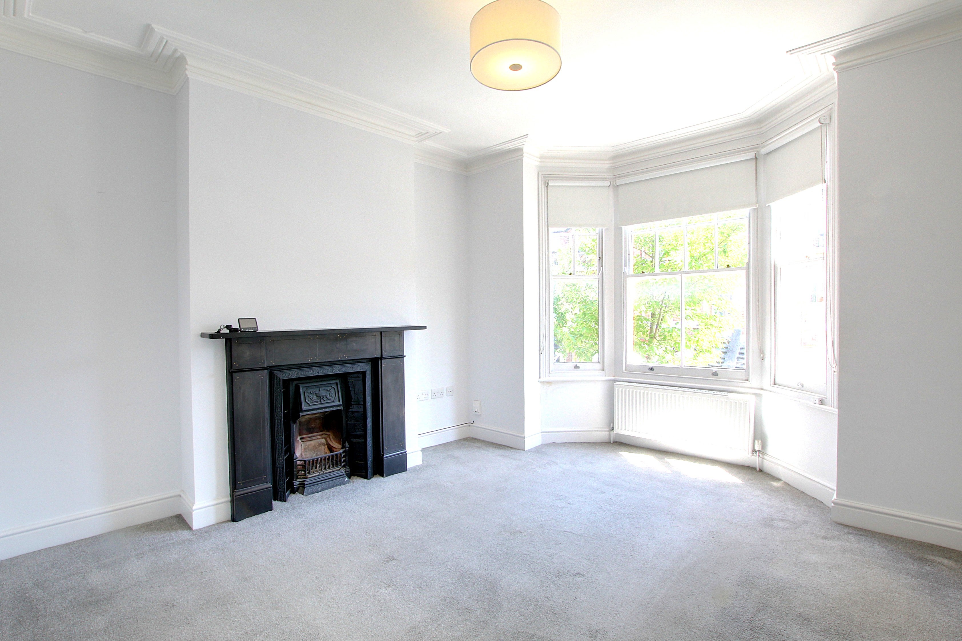 Flat Curwen Road in Greater London