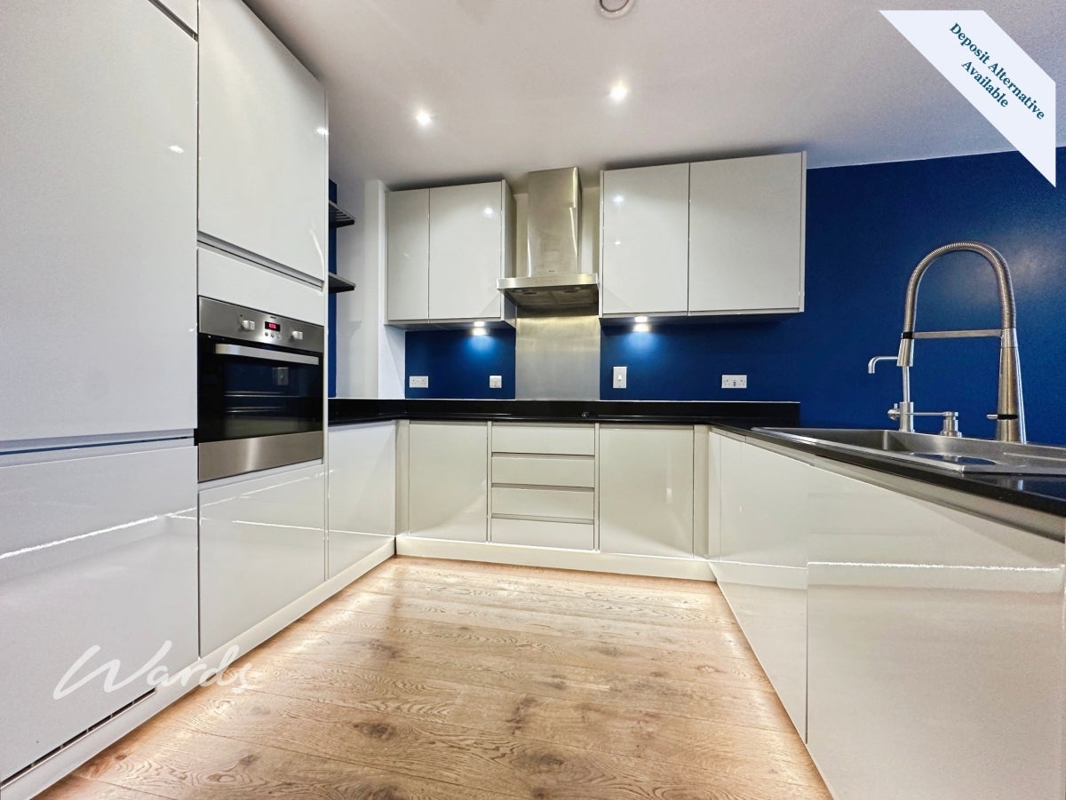 Flat Kerry Hill Way in Maidstone