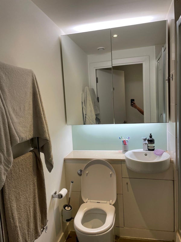 Room Elis Way in Greater London