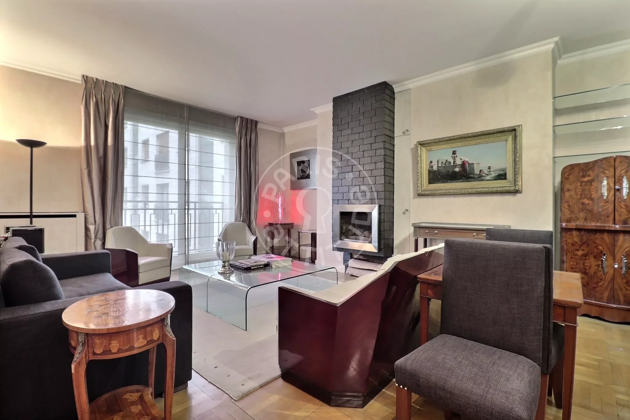 Appartement Avenue Montaigne à Paris