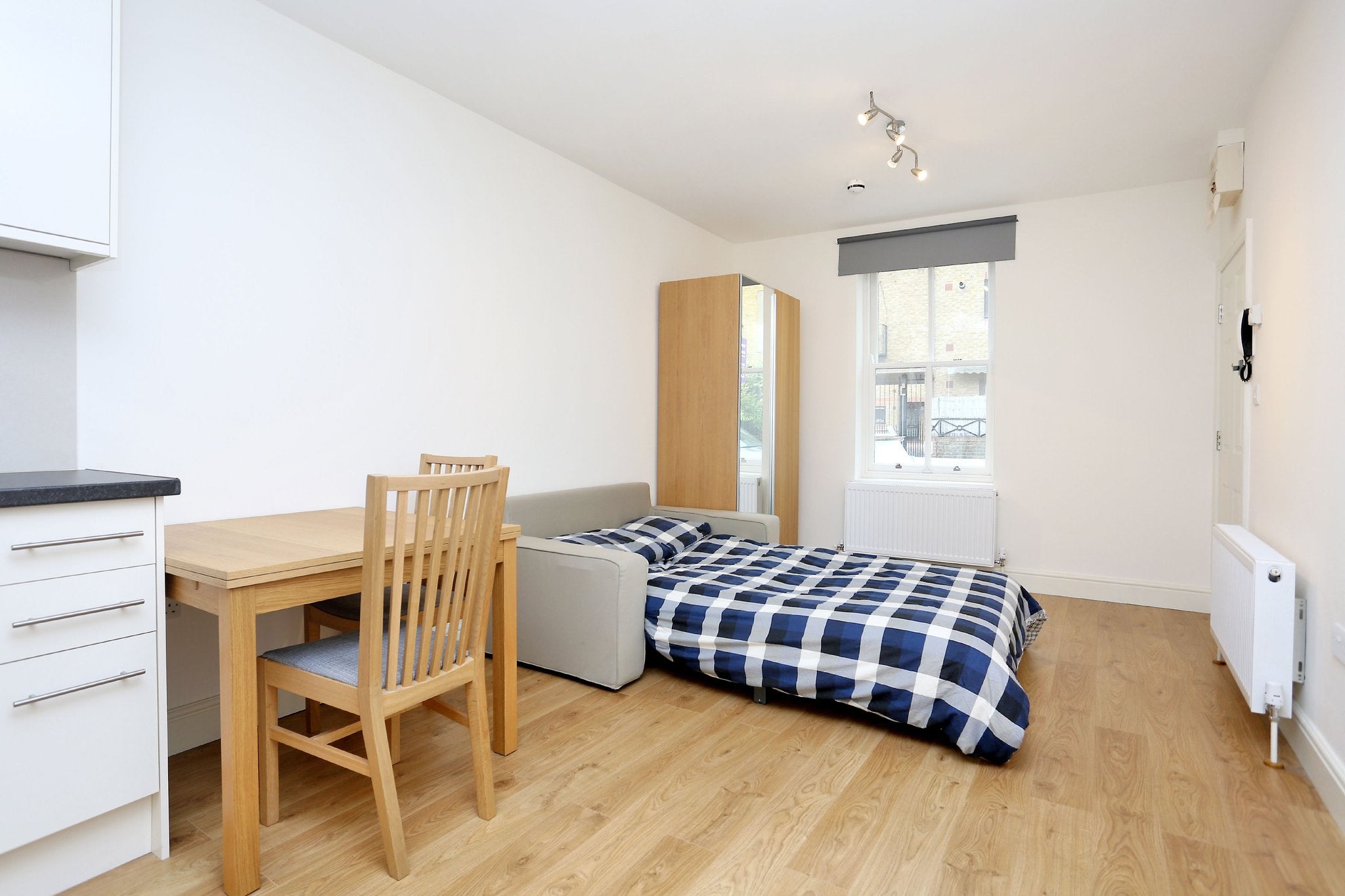 Flat Cambridge Grove in Greater London