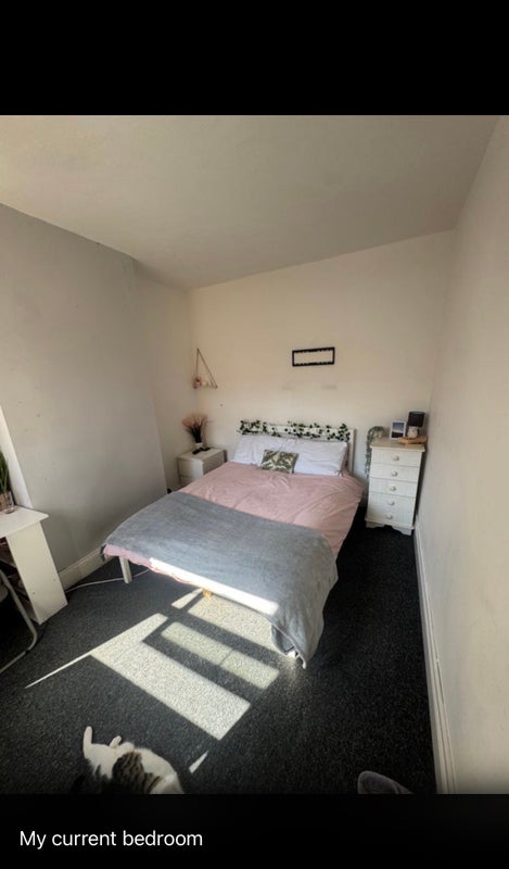 Room Warwick Street in Leicester
