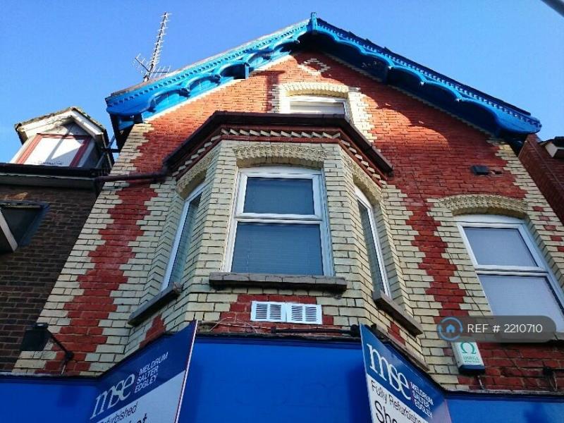 Flat Woodbridge Road in Guildford