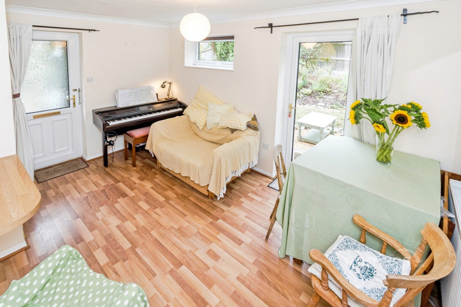 House Lowden Close in Winchester