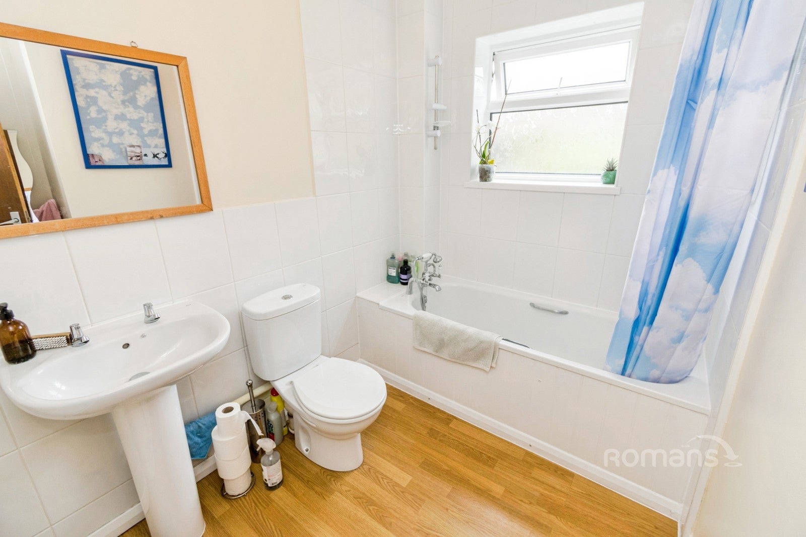 House Lowden Close in Winchester