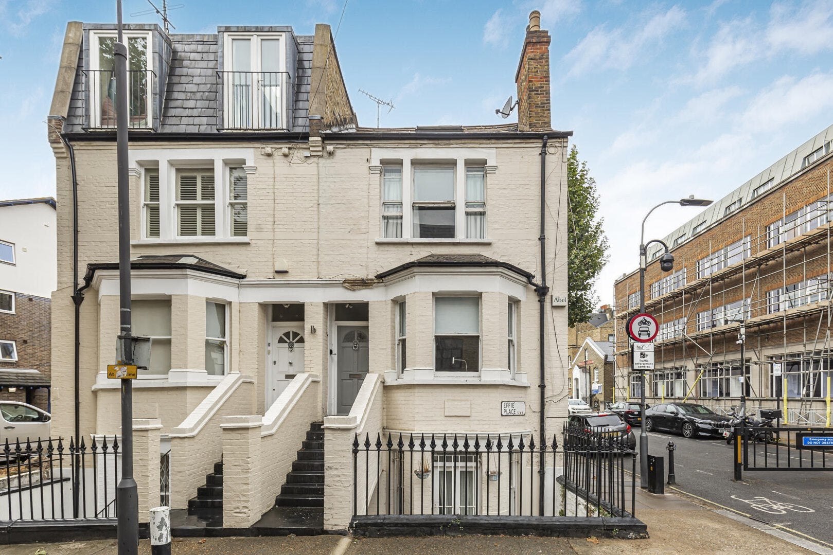 House Effie Place in Greater London