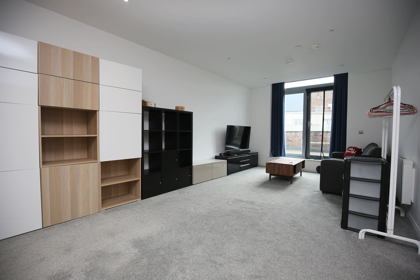 Flat Belgrade Square in Coventry
