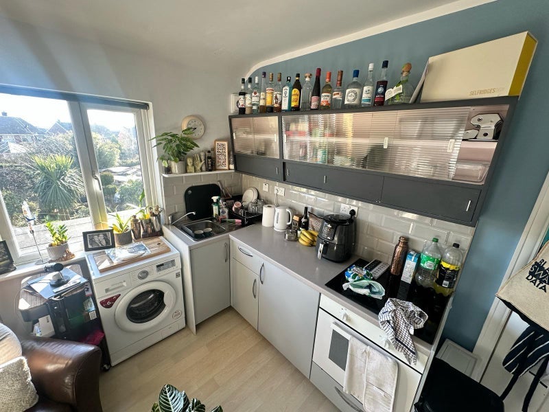 Room Prince of Wales Lane in Metropolitan Borough of Solihull