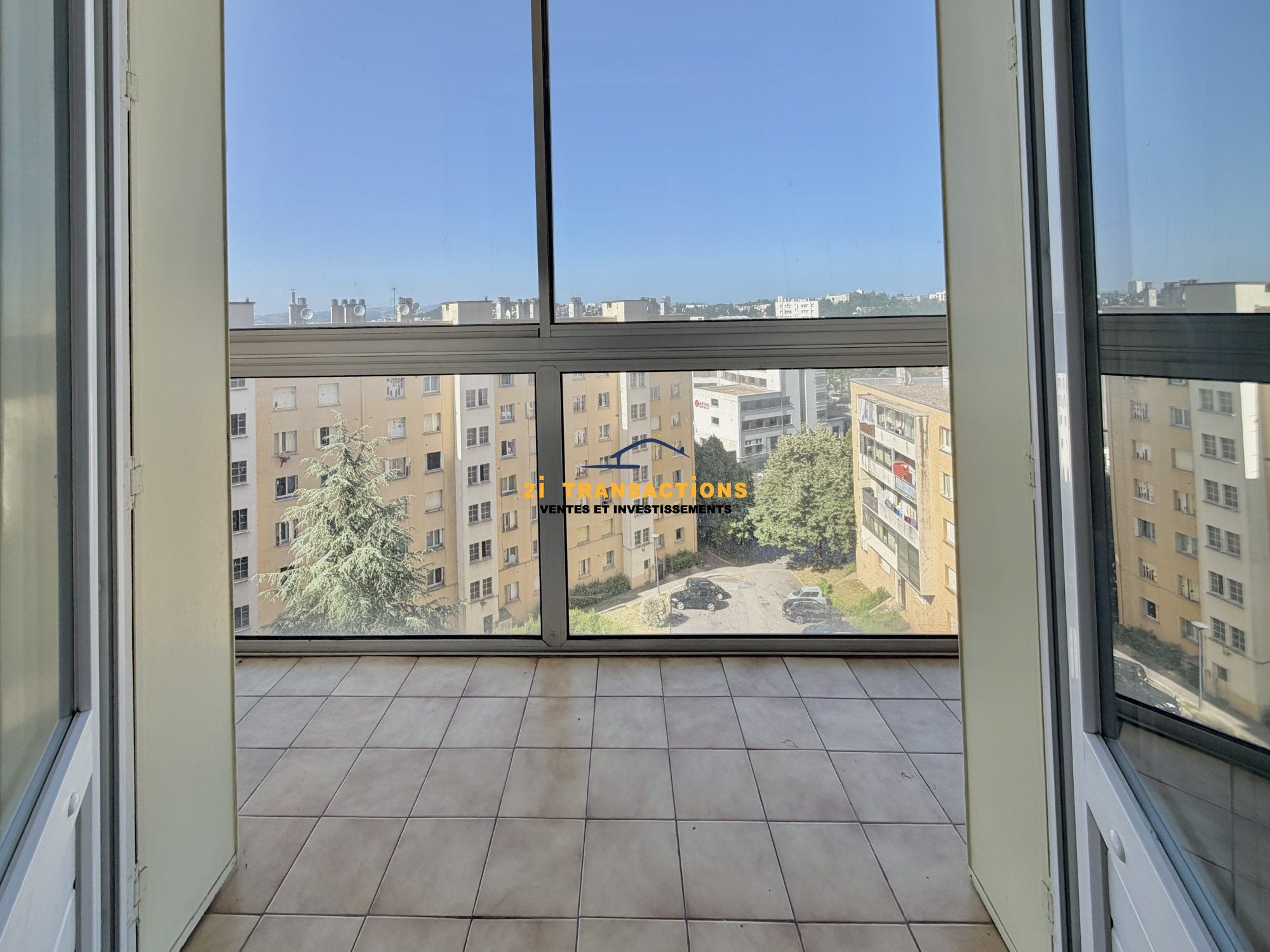 Flat Rue Lissagaray in Saint-Étienne