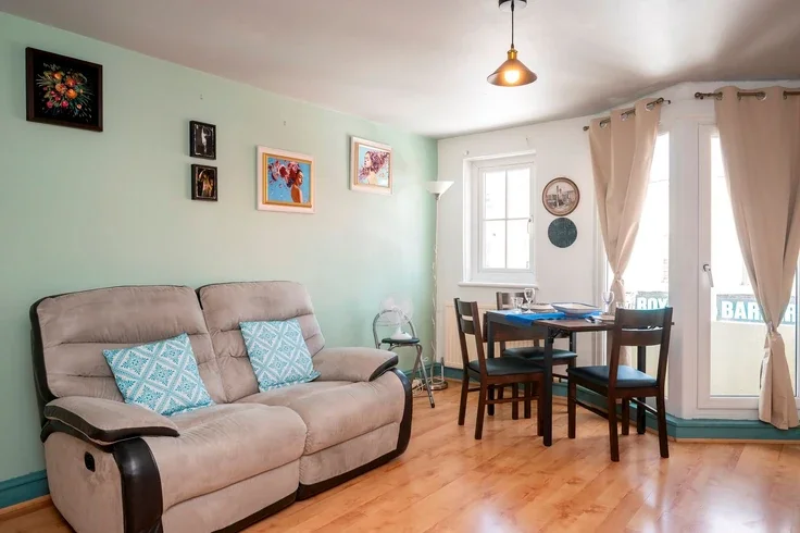 Flat Reginald Road in Greater London