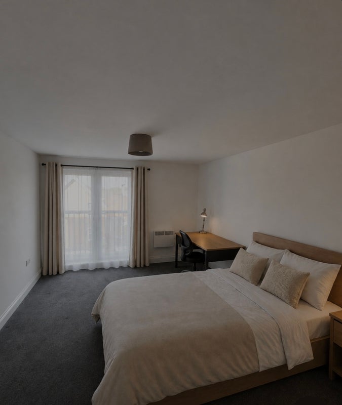 Room Sir Thomas White Close in Warwick