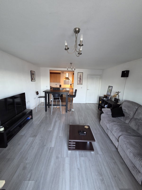 Room Sir Thomas White Close in Warwick