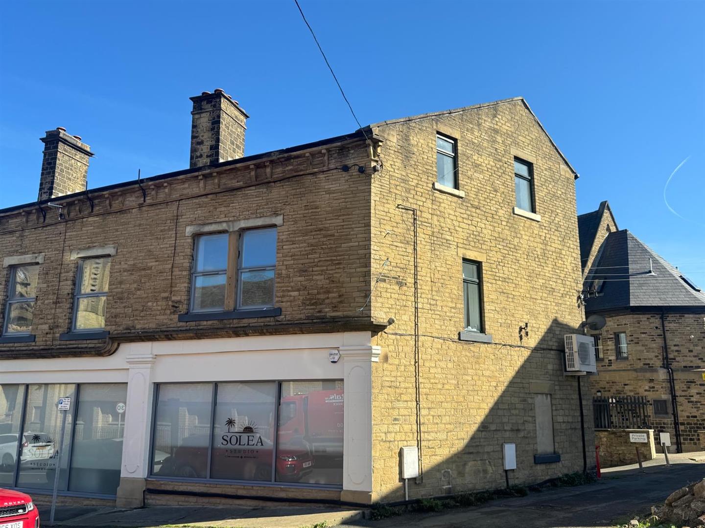 Flat Albion Street in Calderdale