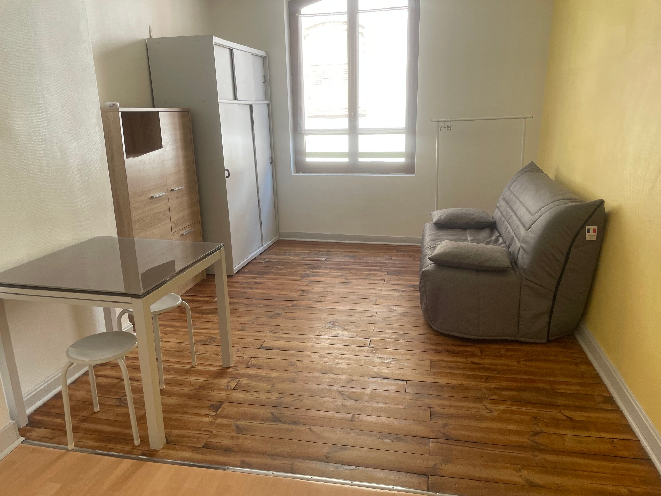Flat Rue Saint-Gilles in Le Puy-en-Velay