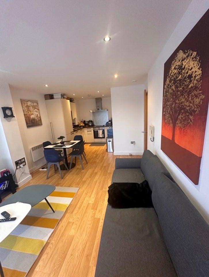 Room Rusholme Place in Manchester