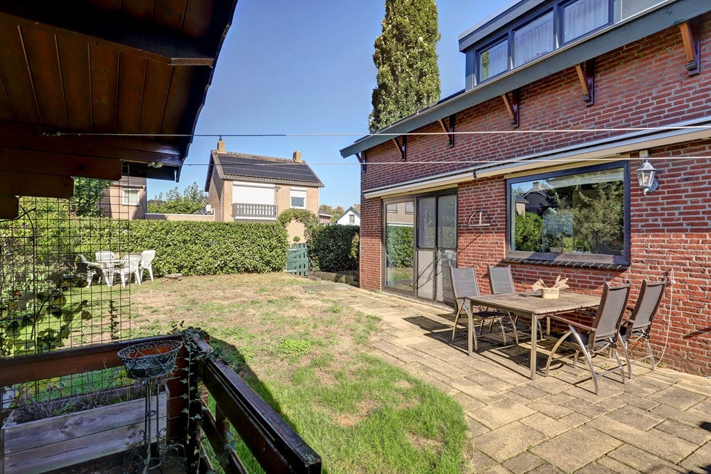 Hoekwoning te koop: Haakeskamp 2, Linne
