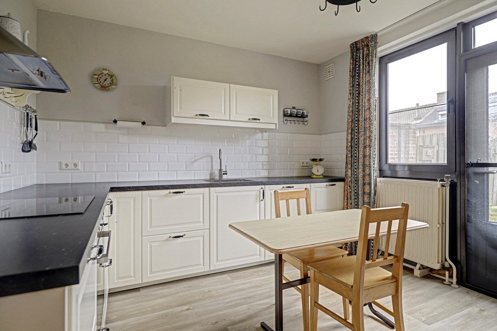 Hoekwoning te koop: Haakeskamp 2, Linne
